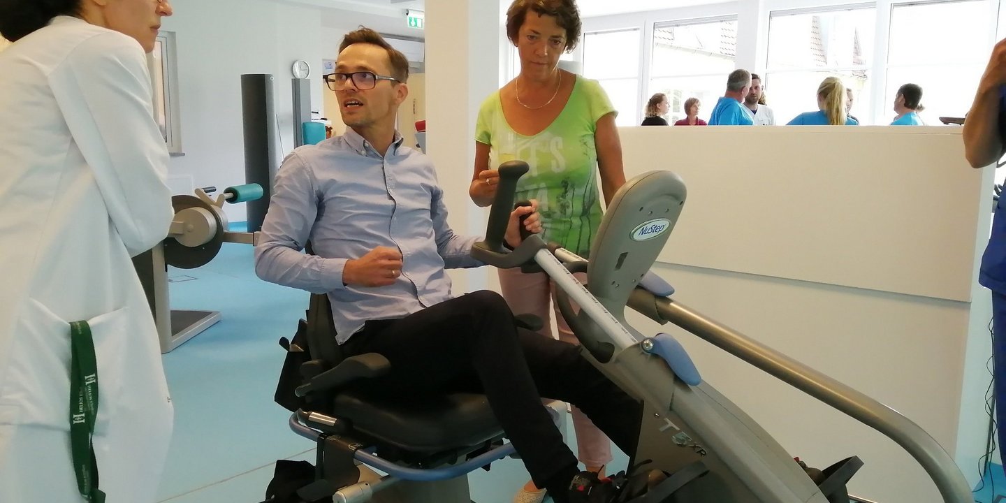 VAMED Klinik Schloss Pulsnitz nimmt neuen Therapiesaal für Kraft- und Ausdauertraining in Betrieb