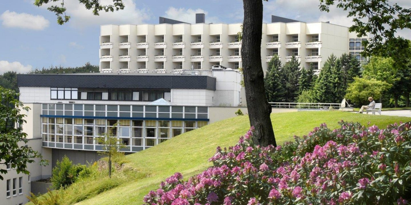 Impfzentrum an der VAMED Rehaklinik Bergisch-Land schafft zusätzliche Kapazitäten in und um Wuppertal